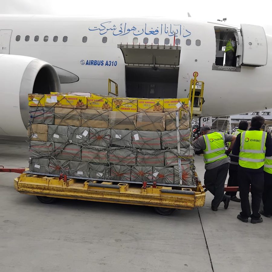 Cargo loading shipment