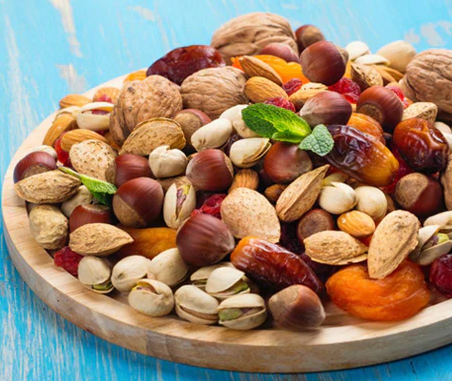 Raisins and apricots product photo